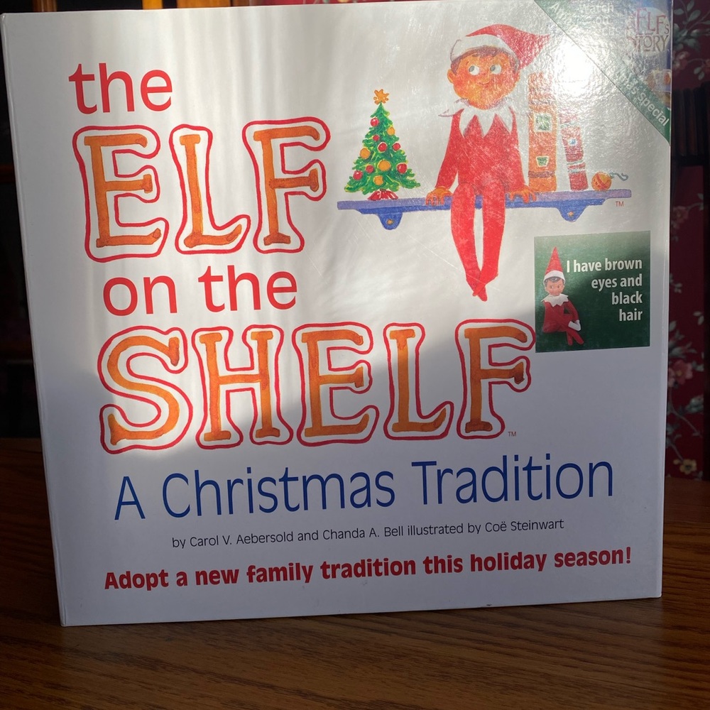 Elf on the Shelf - Book and elf